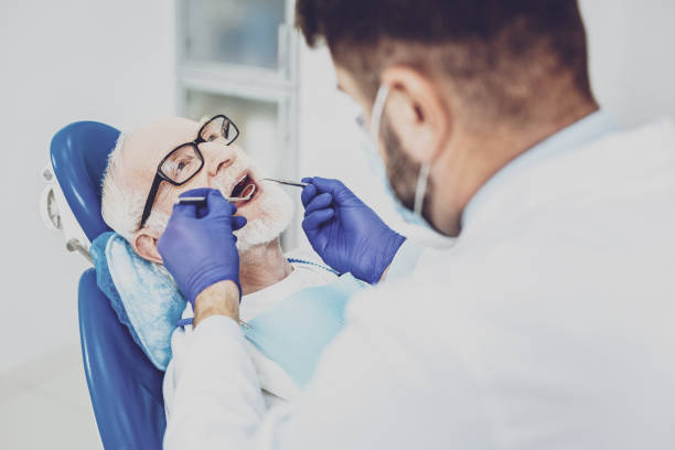 Best Holiday Emergency Dentist in Henderson, TX